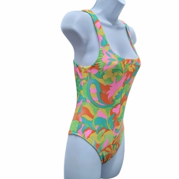 SHOW Me Your Mumu Caicos One Piece - Picture 4 of 9